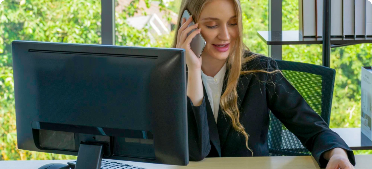 Cristy - Multilingual Debt Collection Agent image